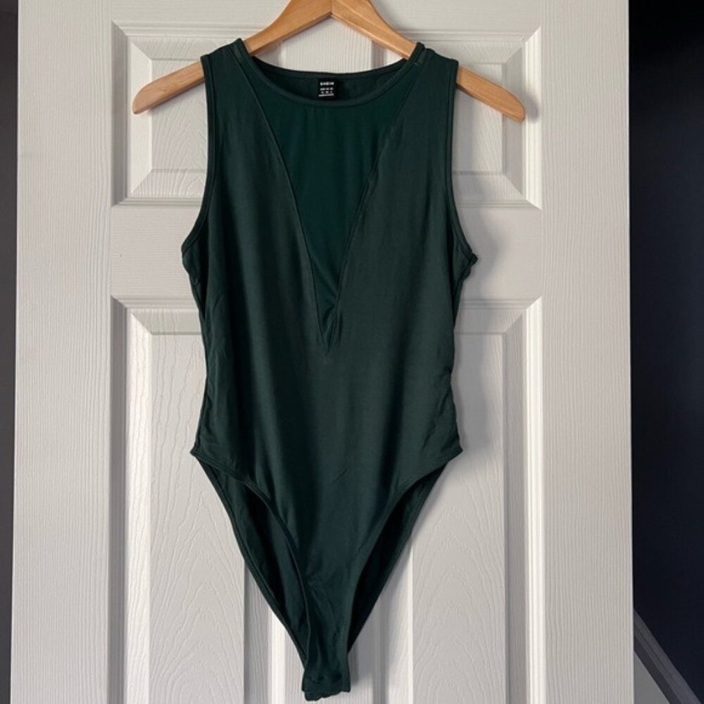 SHEIN Forest Green Bodysuit Women’s Medium Sleeveless Crew Neck Tank Top